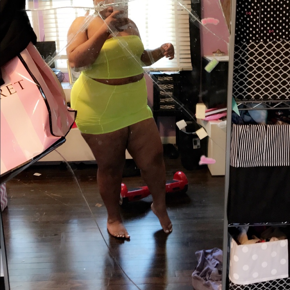 Lime green 2 piece set